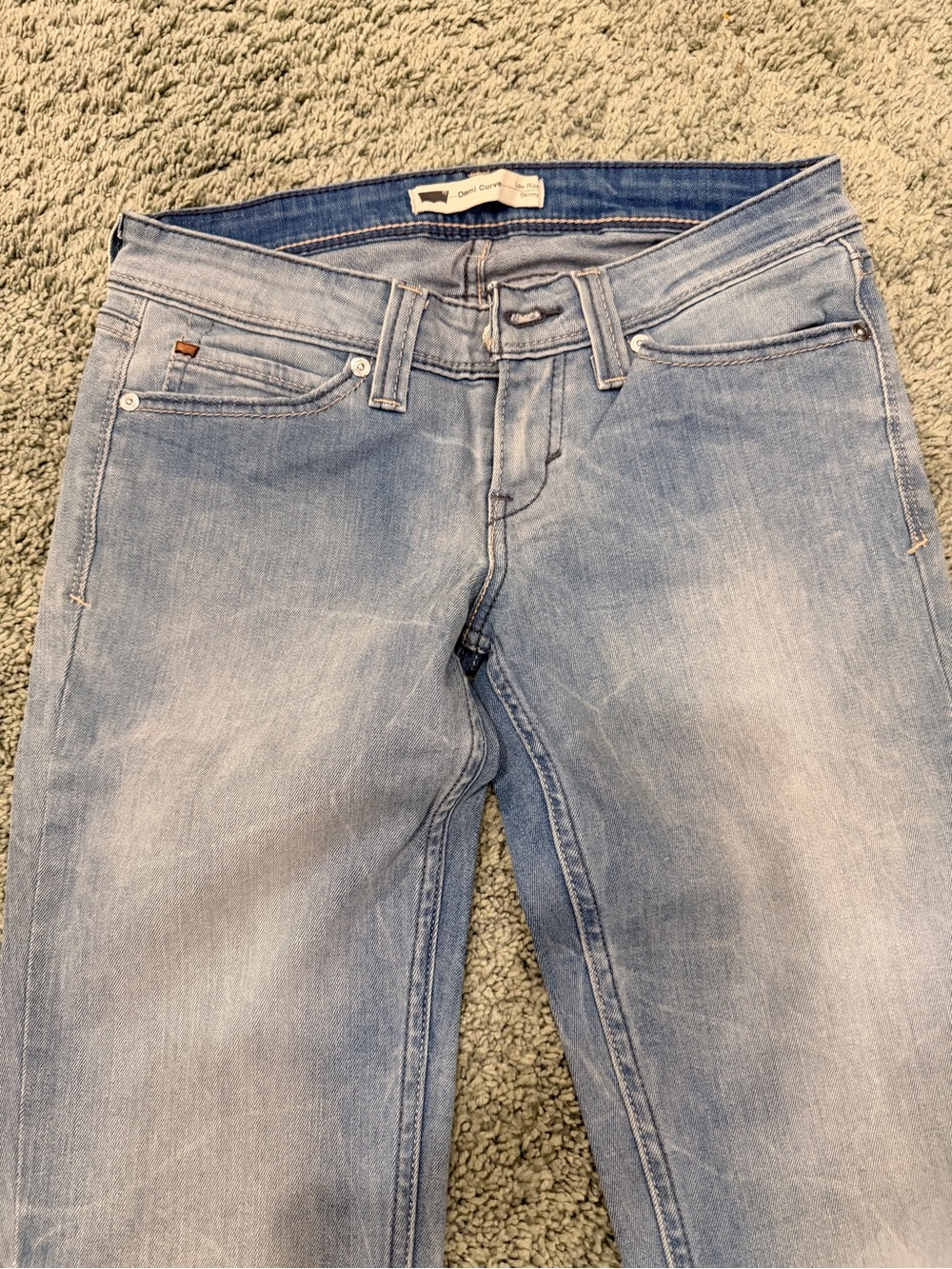 Levi's Light Blue Skinny Jeans - Women's